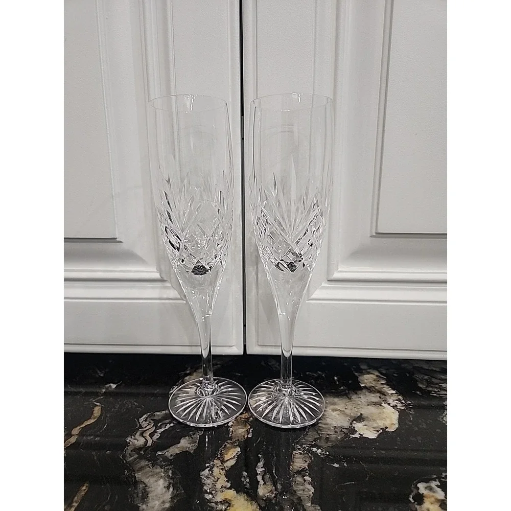 Set of 2 Royal Doulton Diamond Cut Crystal Champagne Flutes 8.5